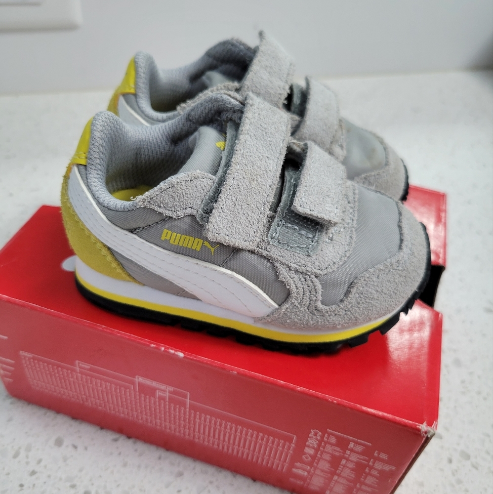 Toddler puma sneakers